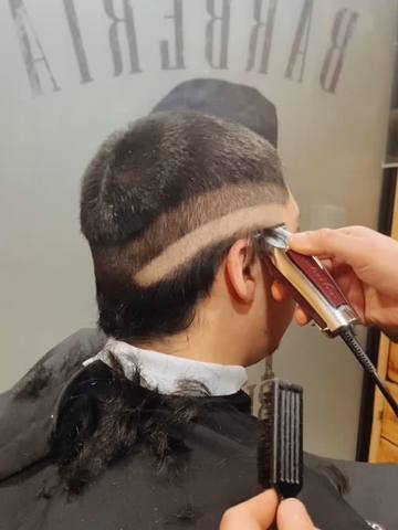 Diseño a navaja sobre el degradado